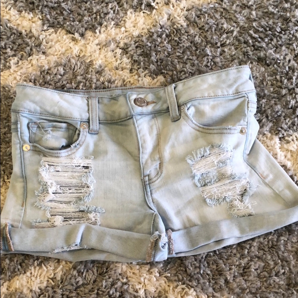 Light Denim American Eagle Shorts Size 4